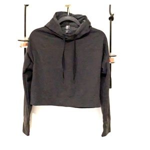 Gap Fit | Crop Hoodie Gray with thumbies EUC